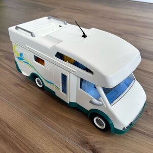 Playmobil camping adventure RV